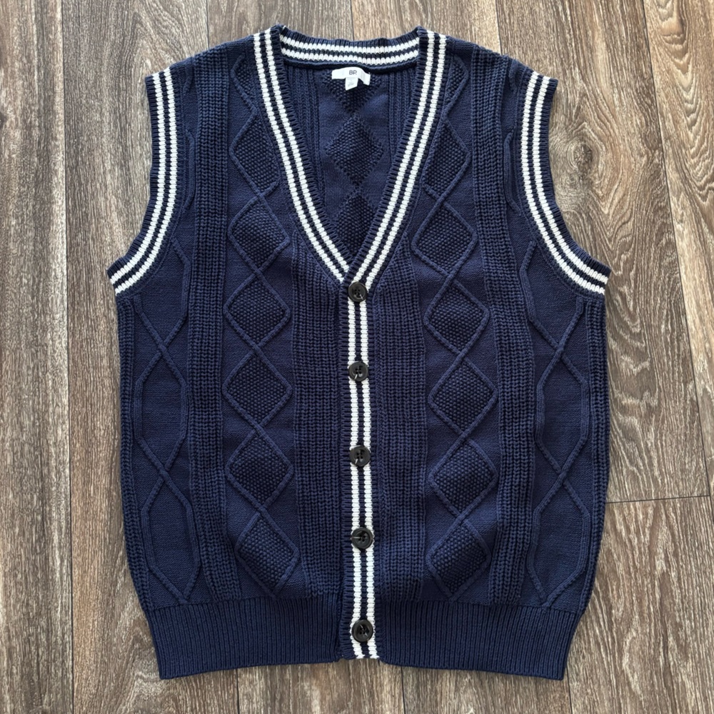 BP Oversized Navy and White Knit Vest